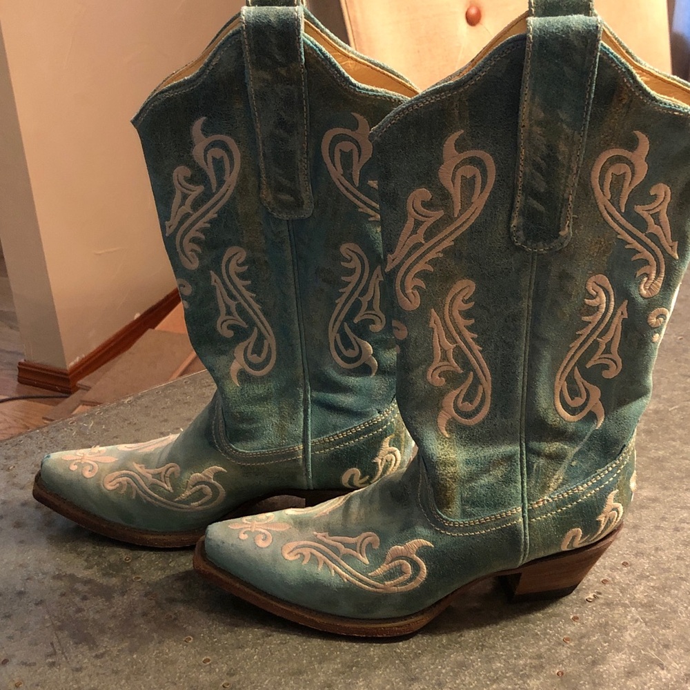 Corral Turquoise Embroidered Suede Heeled Cowboy Boots - Women size 6.5 - Picture 5 of 6